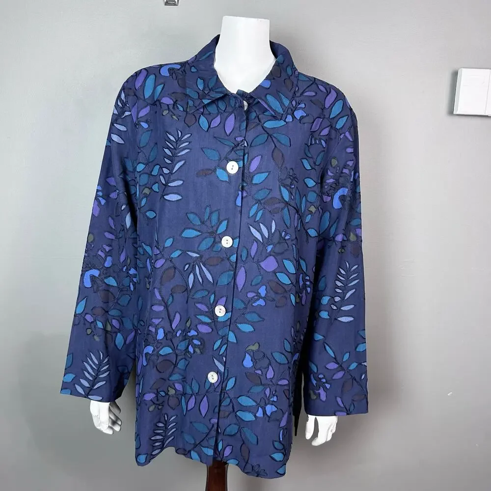 Chico's Design top Size XL Oversized relaxed art to wear embroidery nature silk